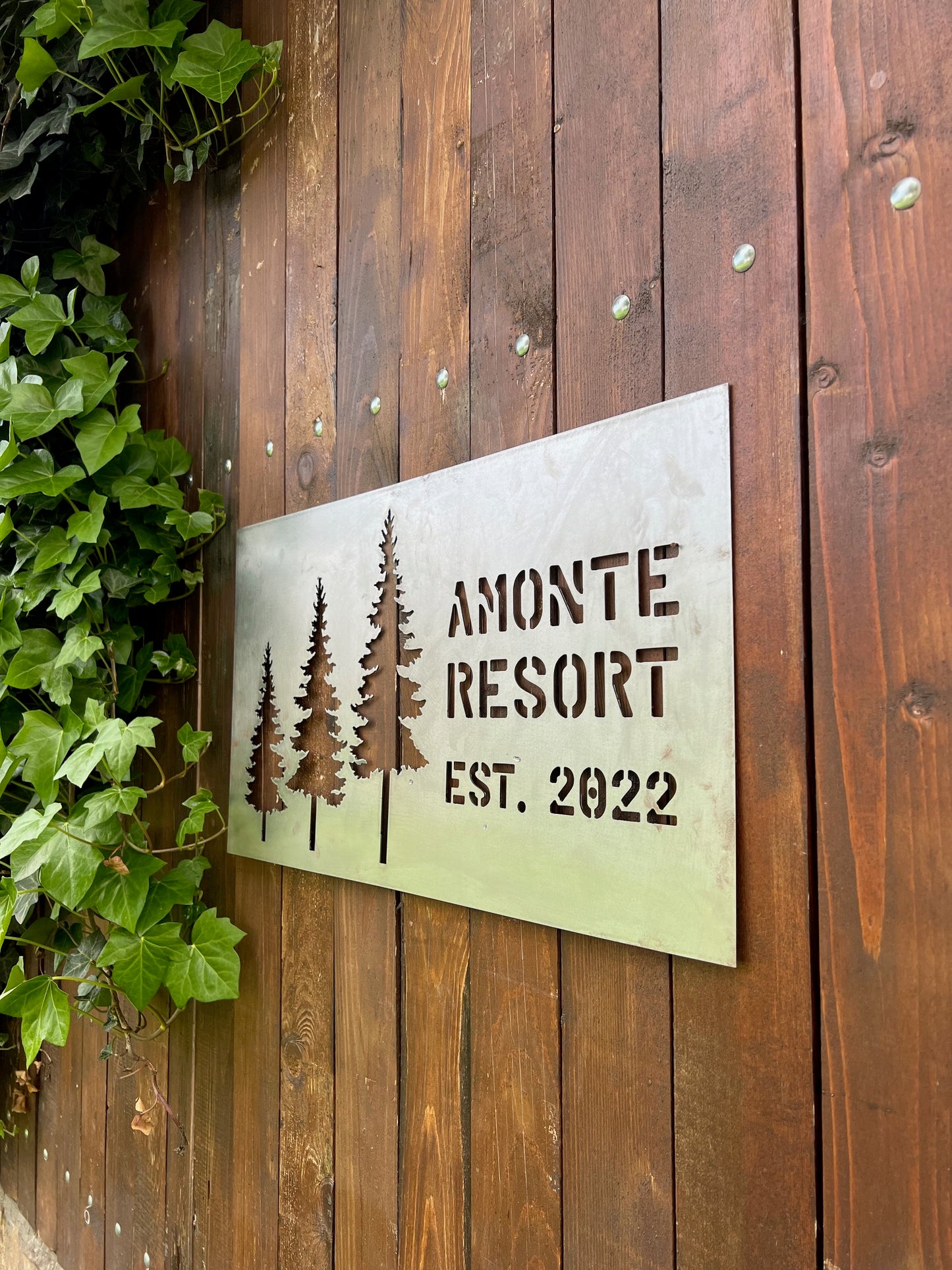 PLĂCUȚE METALICE PERSONALIZATE & PLĂCUȚE METALICE LA COMANDĂ