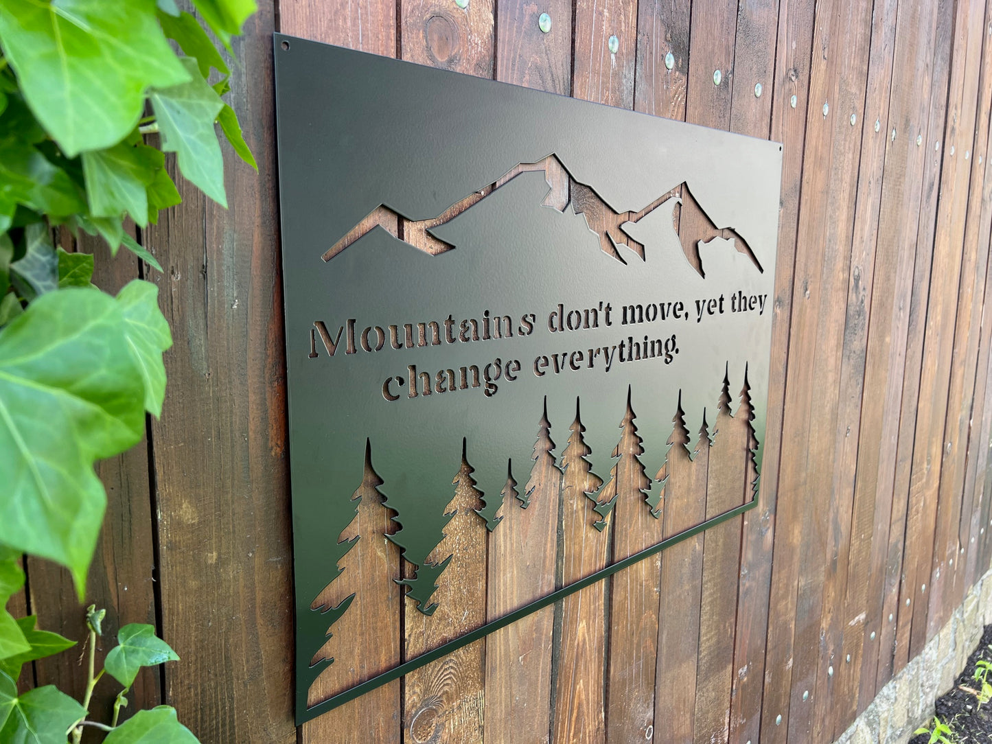 SEMN CU MUNTE PERSONALIZAT